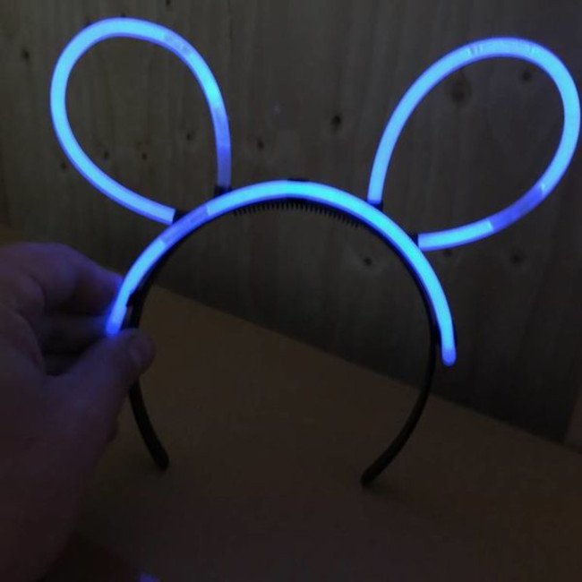 Glow Bunny Ears Connectors (1pc) - Click Image to Close