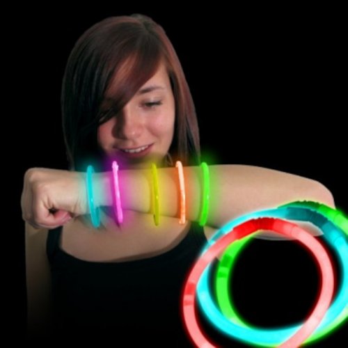 100 Glow In the dark Bracelets assorted colours 100 Glow In the dark Bracelets assorted colours
